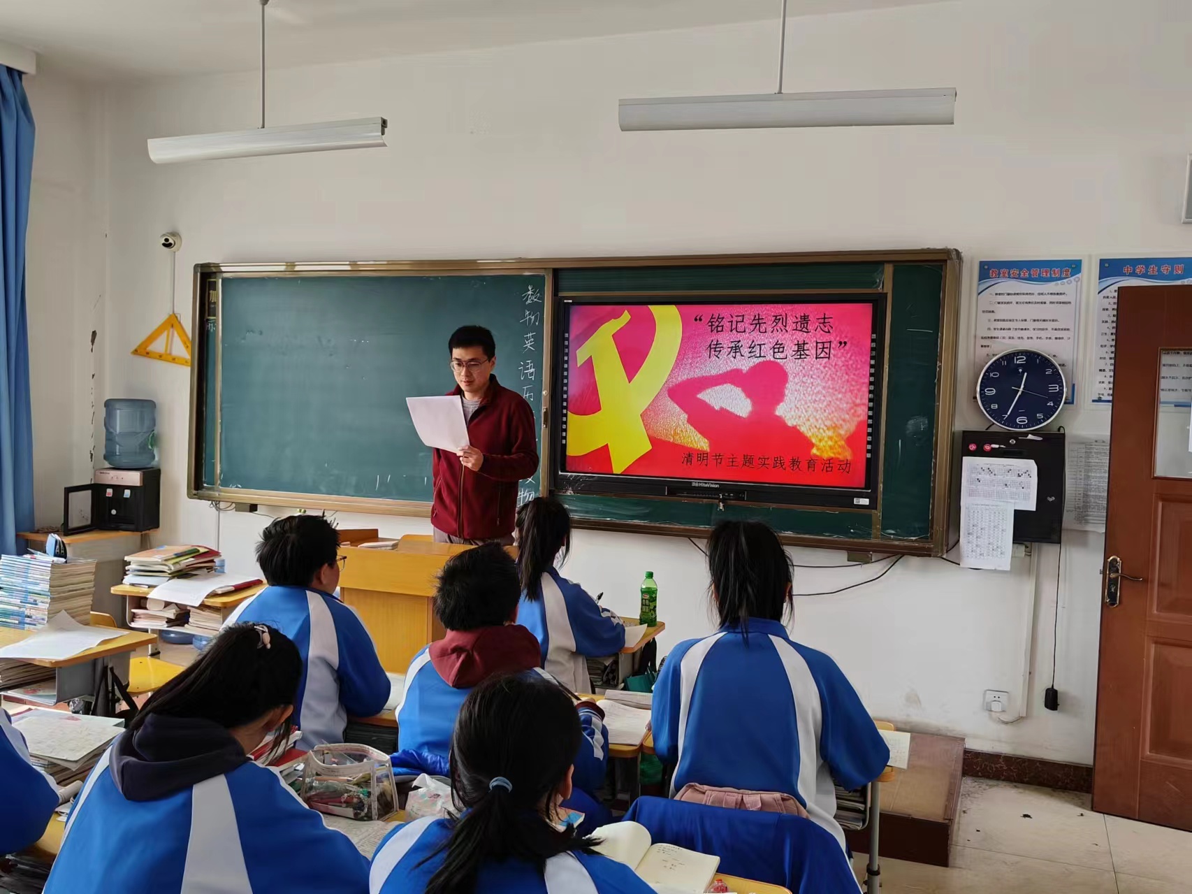 长甸中学2.jpg