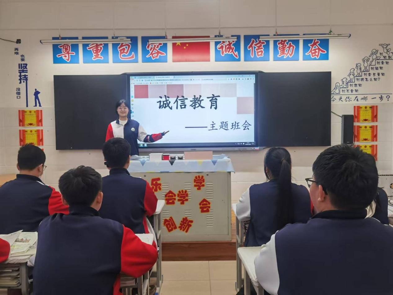 1744683049296517.png 图片1.png