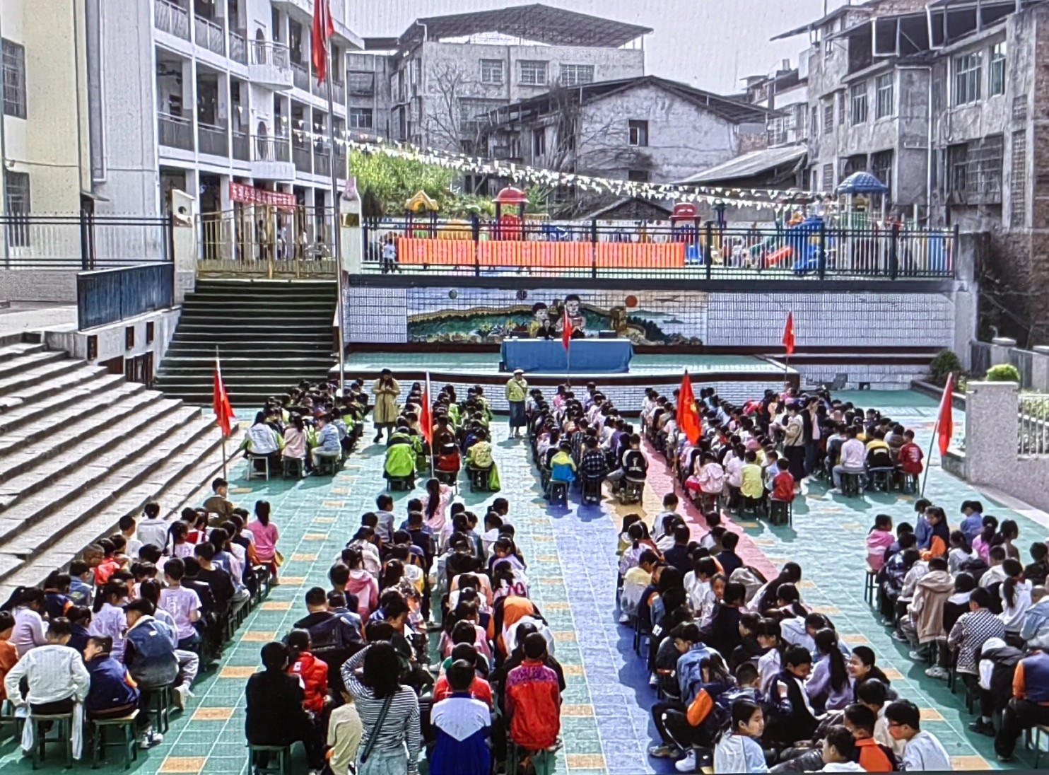 1744705630830219.jpg 东坝小学2d.jpg