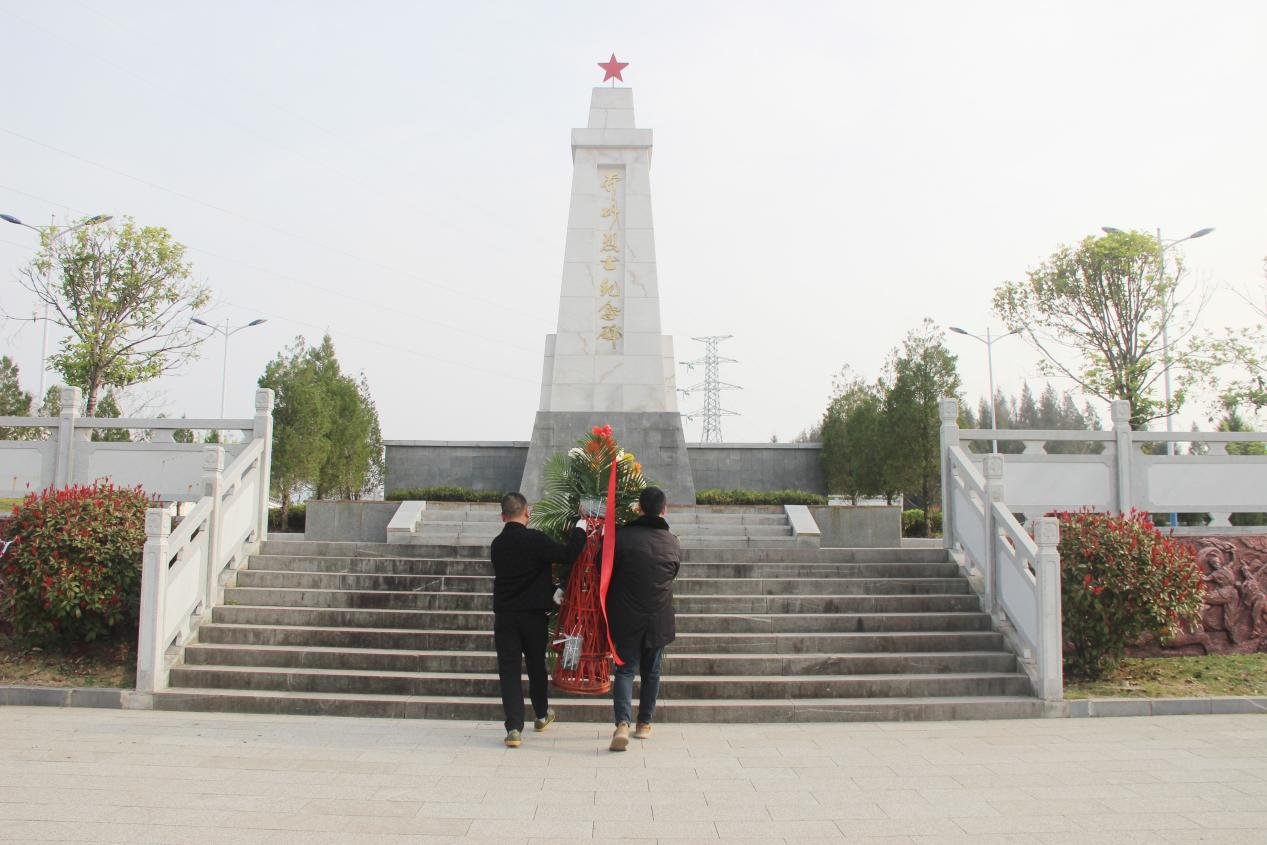 1744708410779656.png 图片1.png