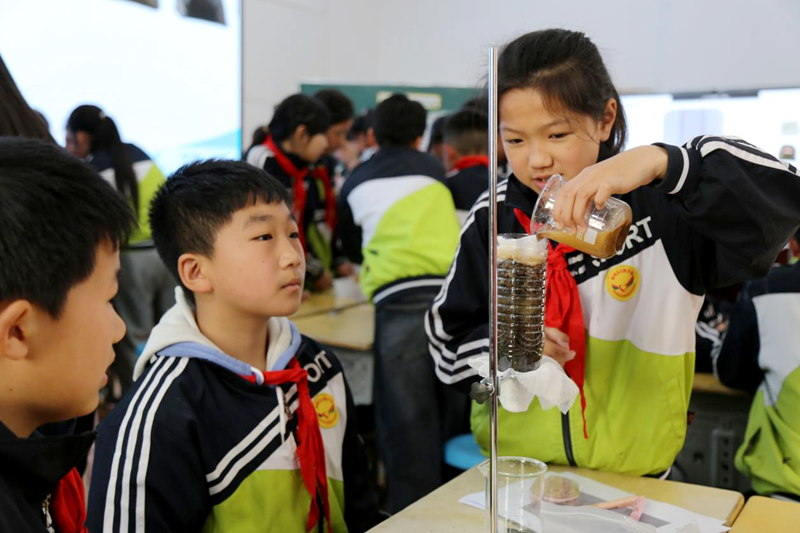 1744869129317296.png 图片1.png