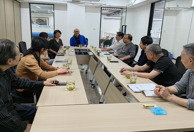 吴江开发区关工委调研紫宇智能科技（苏州）公司2.jpg
