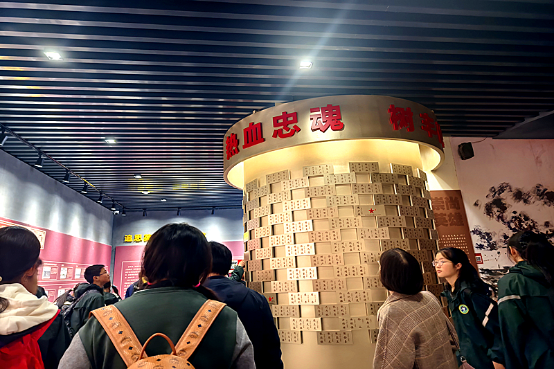 江苏省南京市浦口区星甸中学组织学生开展春季社会实践活动(1).png