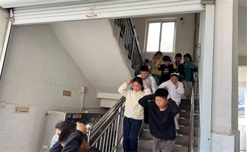 8ed4e7e8a61e944d32d8b556a771062a_看图王.jpg
