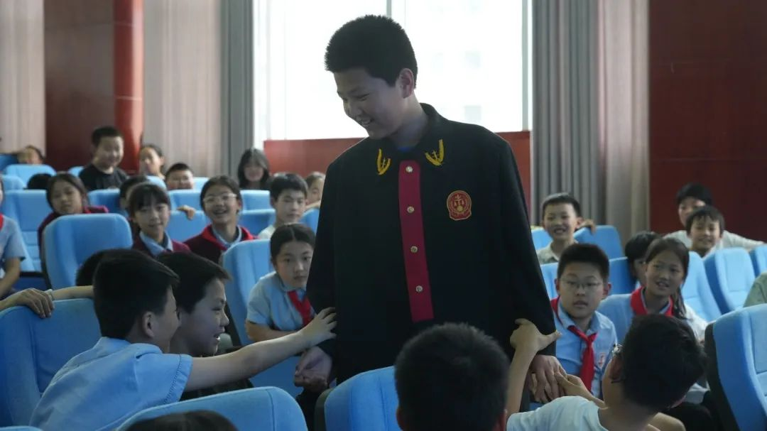 1745718368434463.png 图片2.png