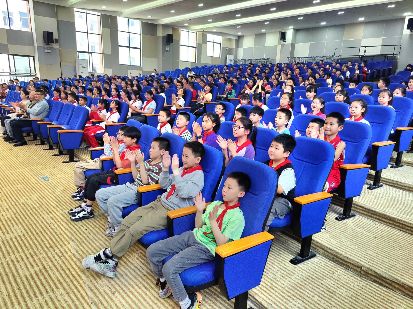 图片3.jpg