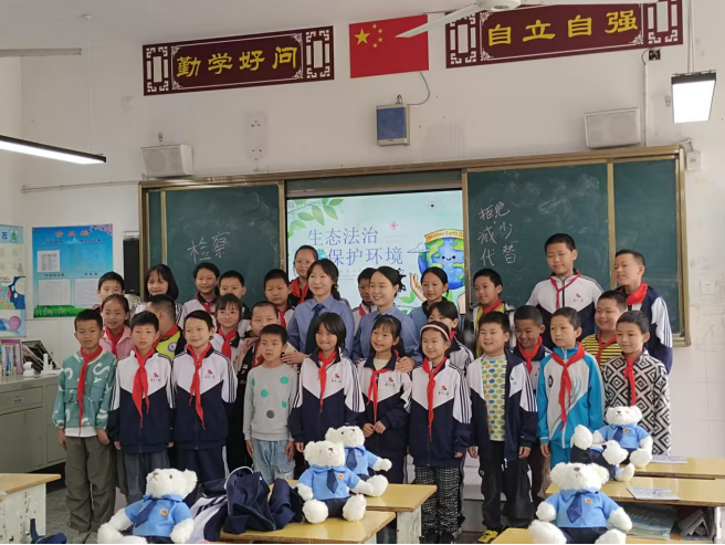 1746772593759925.png 图片1.png