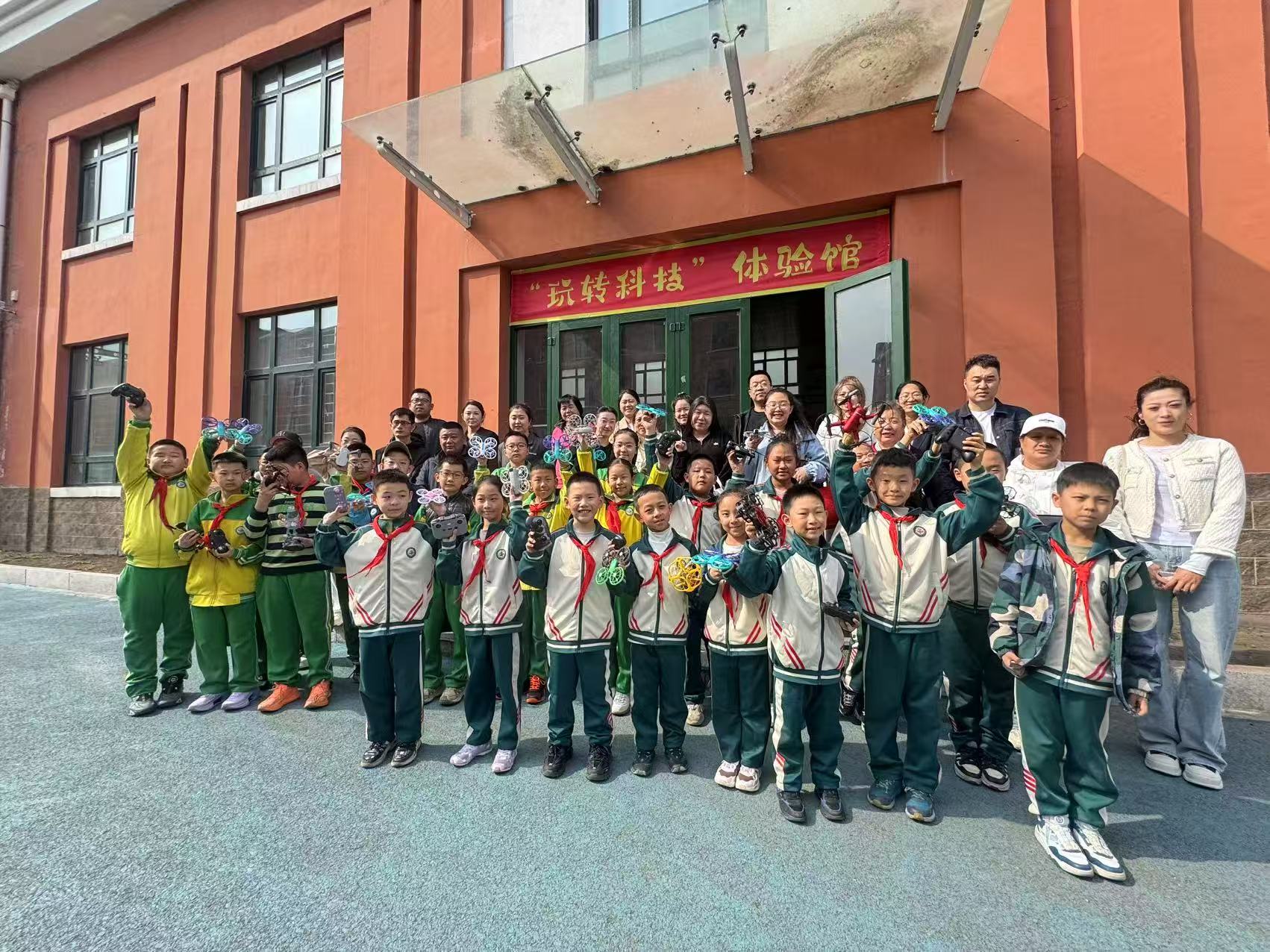 微信图片_2025-05-12_054004_842.jpg