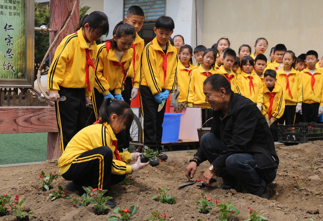 宽中校2 (2).jpg