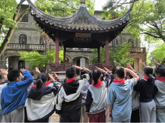 1747057538759984.png 同里实验小学:幼志铭国耻,童梦耀中华3.png