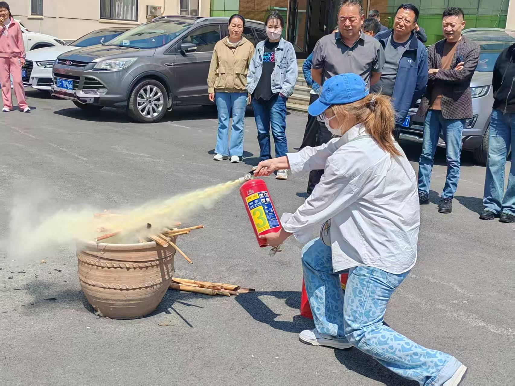 1747105480888520.jpg 教局关委3.jpg