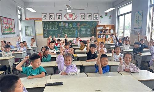 1747202762298822.jpg e8f3f72fcf2aba847af7d9c1bbebe62e_看图王.jpg