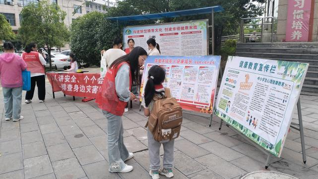 1747276488565717.png 图片1.png