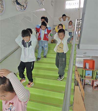 d9737bf0cd972f57ab50bd2dcf892d78_看图王.jpg