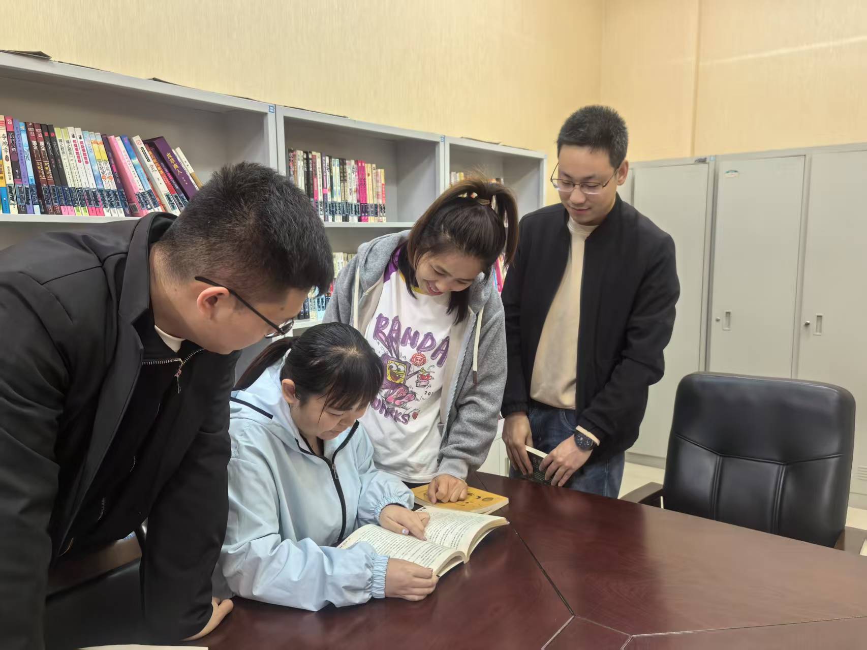 1747404738342111.jpg 微信图片_2025-05-16_220931_433.jpg