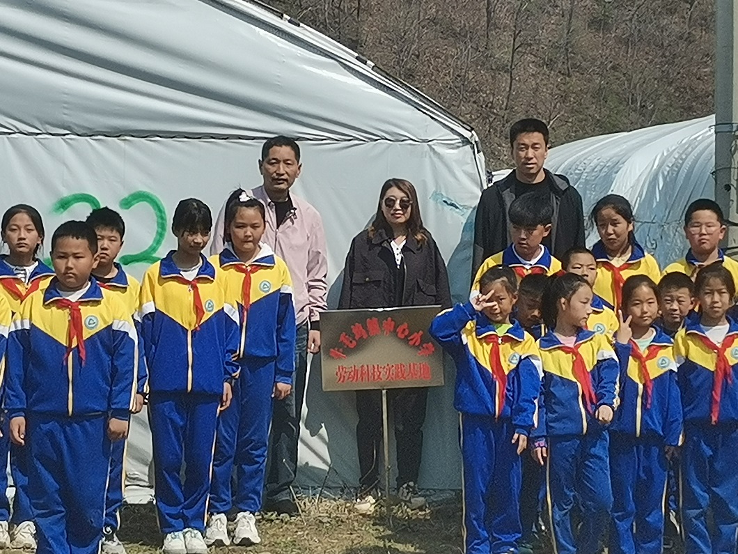1747623181467890.jpg 牜毛坞小学2 (1).jpg
