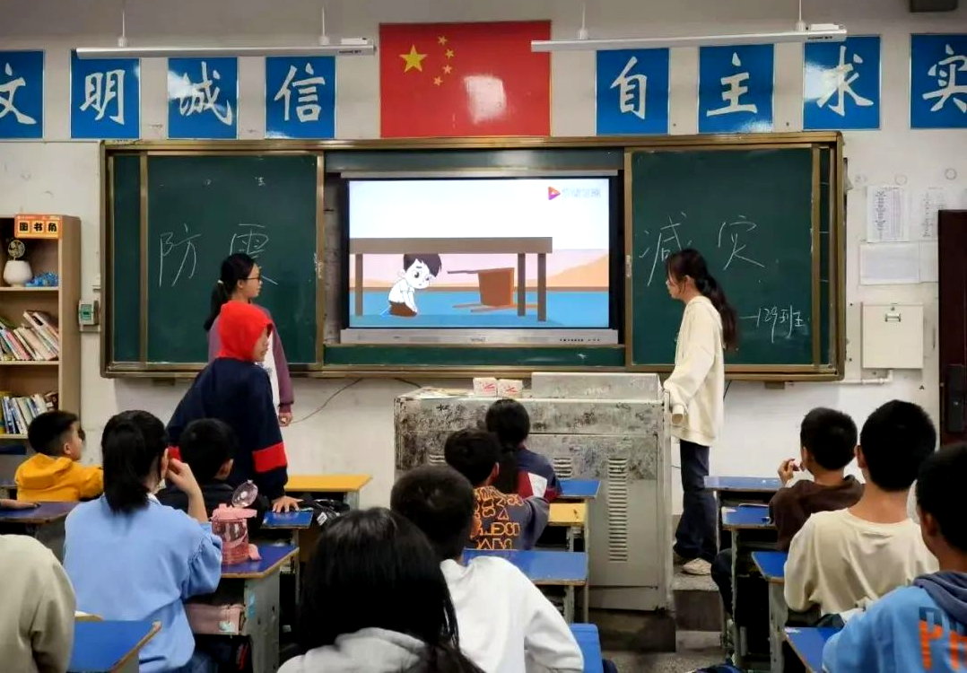 1747899460382955.png 图片2.png