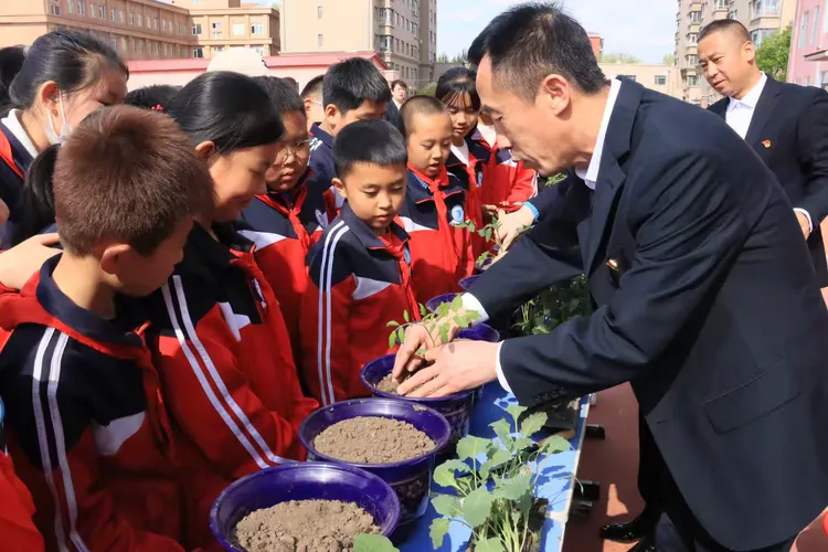 1748048026524411.png 图片2.png