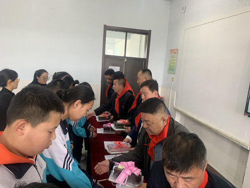 1748505041466148.jpg bda309582b11347adf7bf1fe86d81d4_副本.jpg