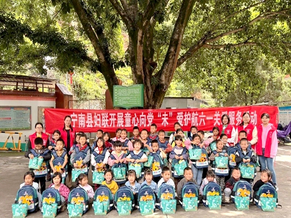 1748507103729878.jpg 活动现场.jpg