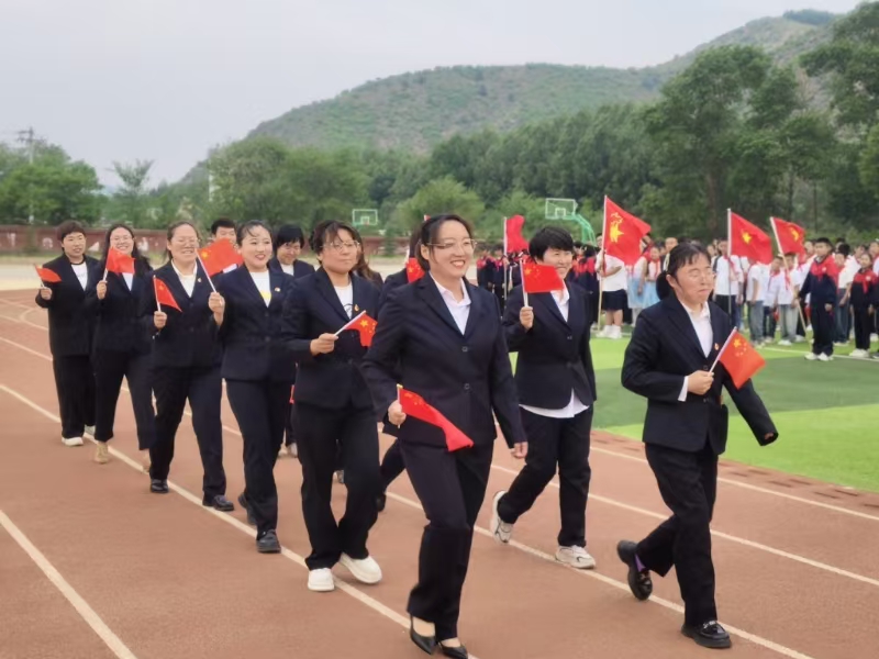 南台子小学1.jpg