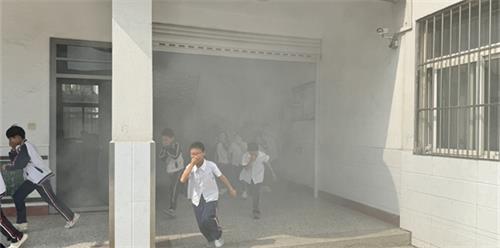 1749192005331136.jpg 77038d75cc68936b1047930c775170d5_看图王.jpg