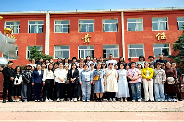 439712e9cd08fde62d8900936666f186_副本.jpg