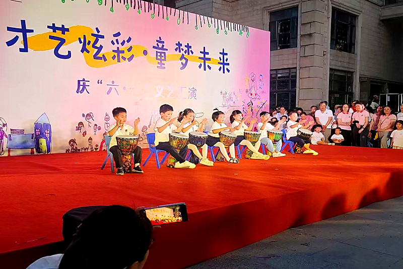 江苏省南京市江宁区秣陵街道翠屏社区关工委开展“才艺炫彩,童梦未来”文艺汇演(3).jpg