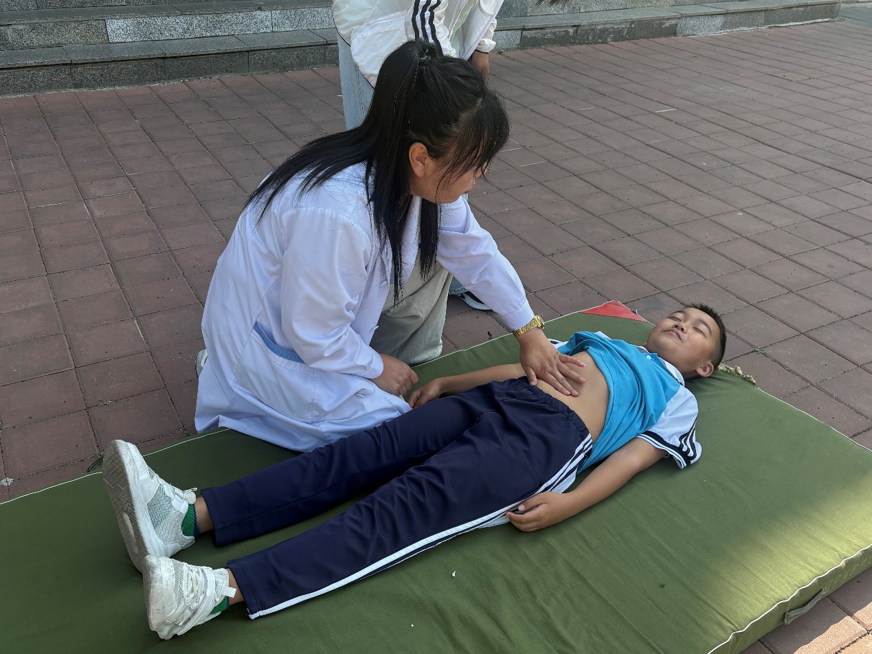 红石小.jpg