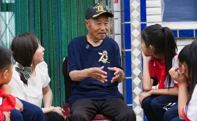 1750037673869560.jpg 抗美援朝75周年.jpg