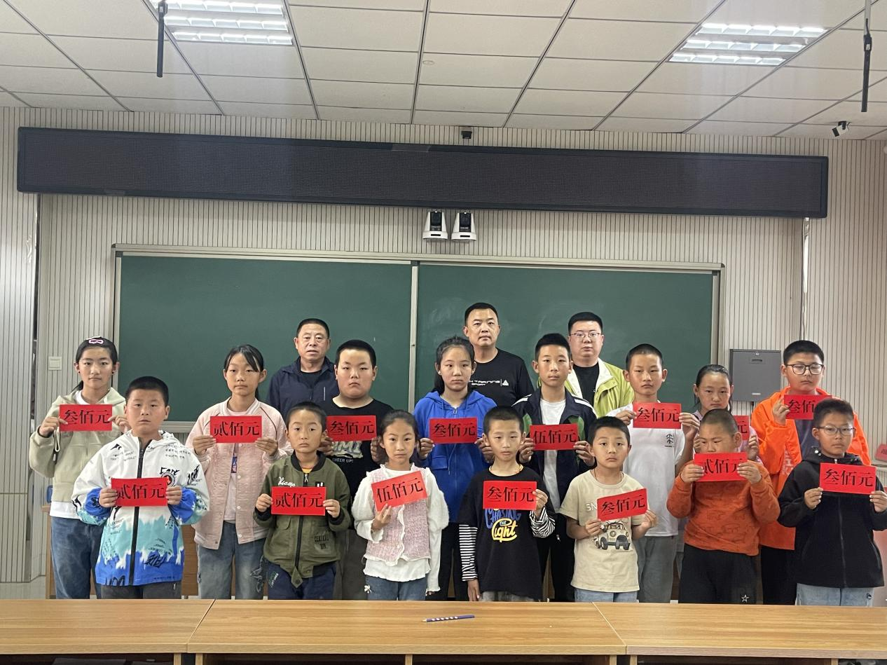 1750056769554928.png 图片1.png
