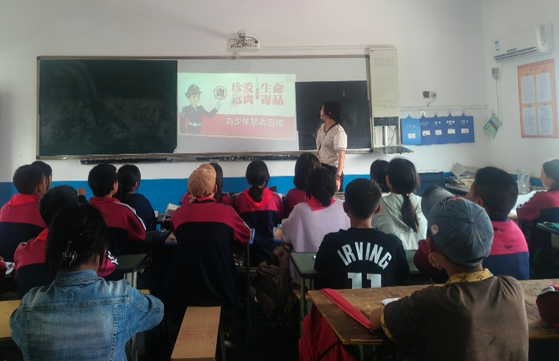 1750061463931457.png 微信截图_20250616161014.png