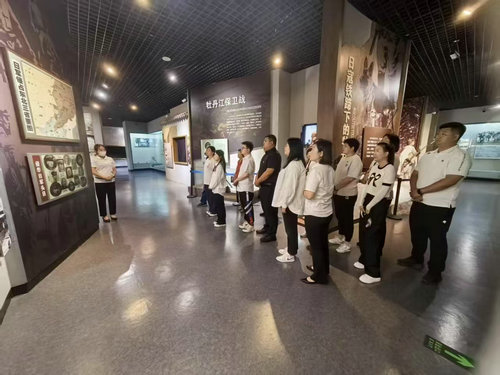 6de6c997a24e02691f474121de46286d_副本.jpg