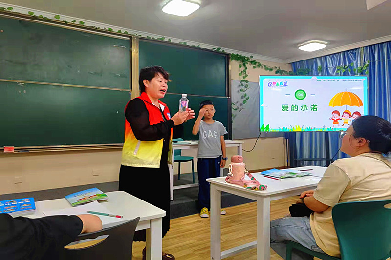 建邺区南苑街道未保站：趣味活动赋能青少年成长，爱与知识共流动(3).jpg