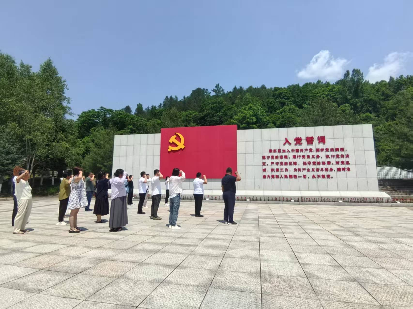 1751003977223560.jpg 微信图片_2025-06-27_132530_320.jpg