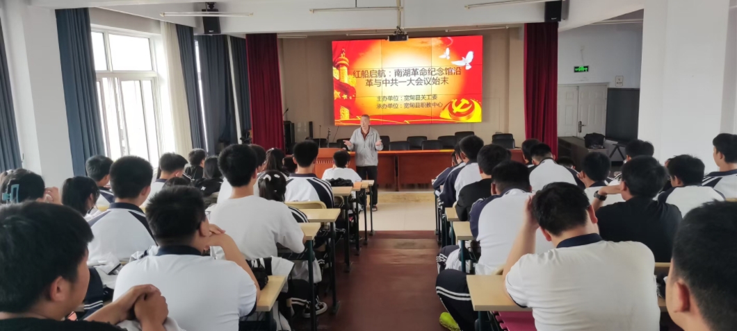 1751006803605671.jpg 职教1.jpg