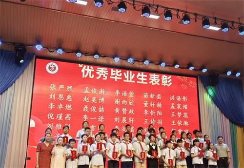 1751264262360245.jpg d4dfe27301b7c3fbc1184b62f3d1bf77_看图王.jpg