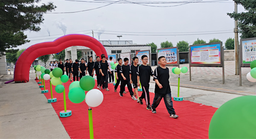 1751272456761255.jpg 元宝山区建昌营小学感恩明理,筑梦起航活动照片4_副本.jpg