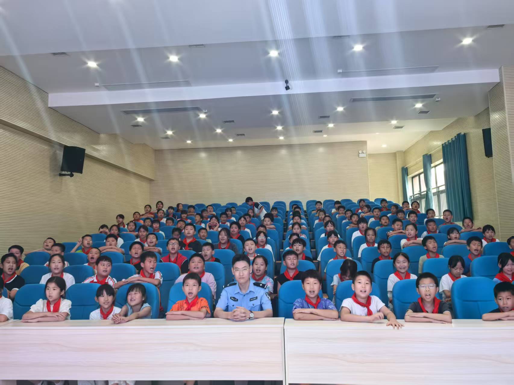 d5ebe2fefd60f2a40118f6cbd29ba67.jpg