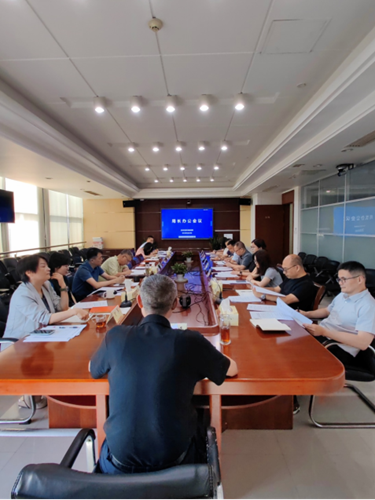 吴江区教育局召开党政联席会议听取并专题研究关工委工作.png