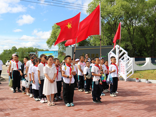 1752221720393121.jpg dbbf1517fc173659cc55165f931ffa4_副本.jpg