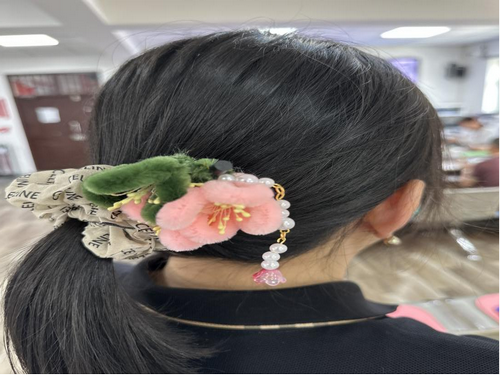 1752553599626617.png 桦西社区非遗簪花制作活动1_副本.png