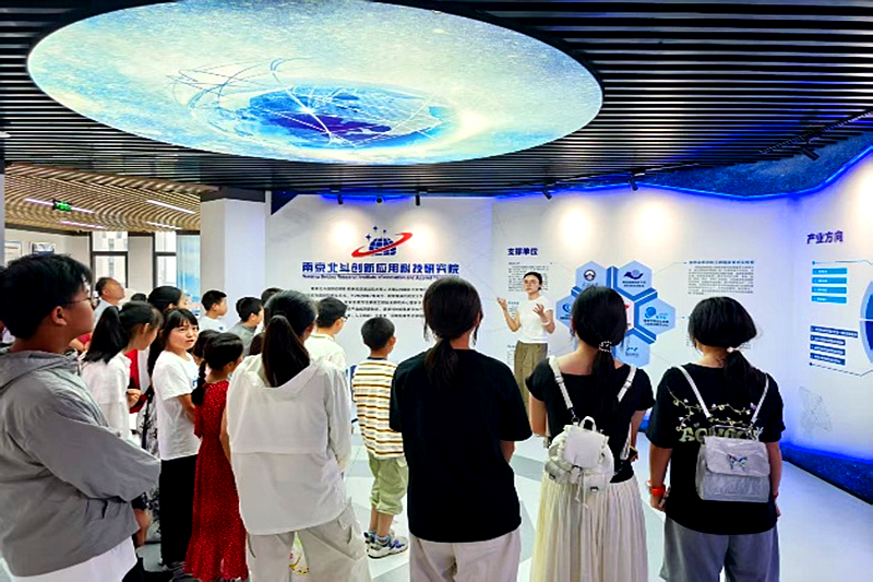 1753019888845907.png 江苏省南京市六合区马鞍街道关工委联合开展“科技启迪梦想,知识照亮未来”科普活动(2).png
