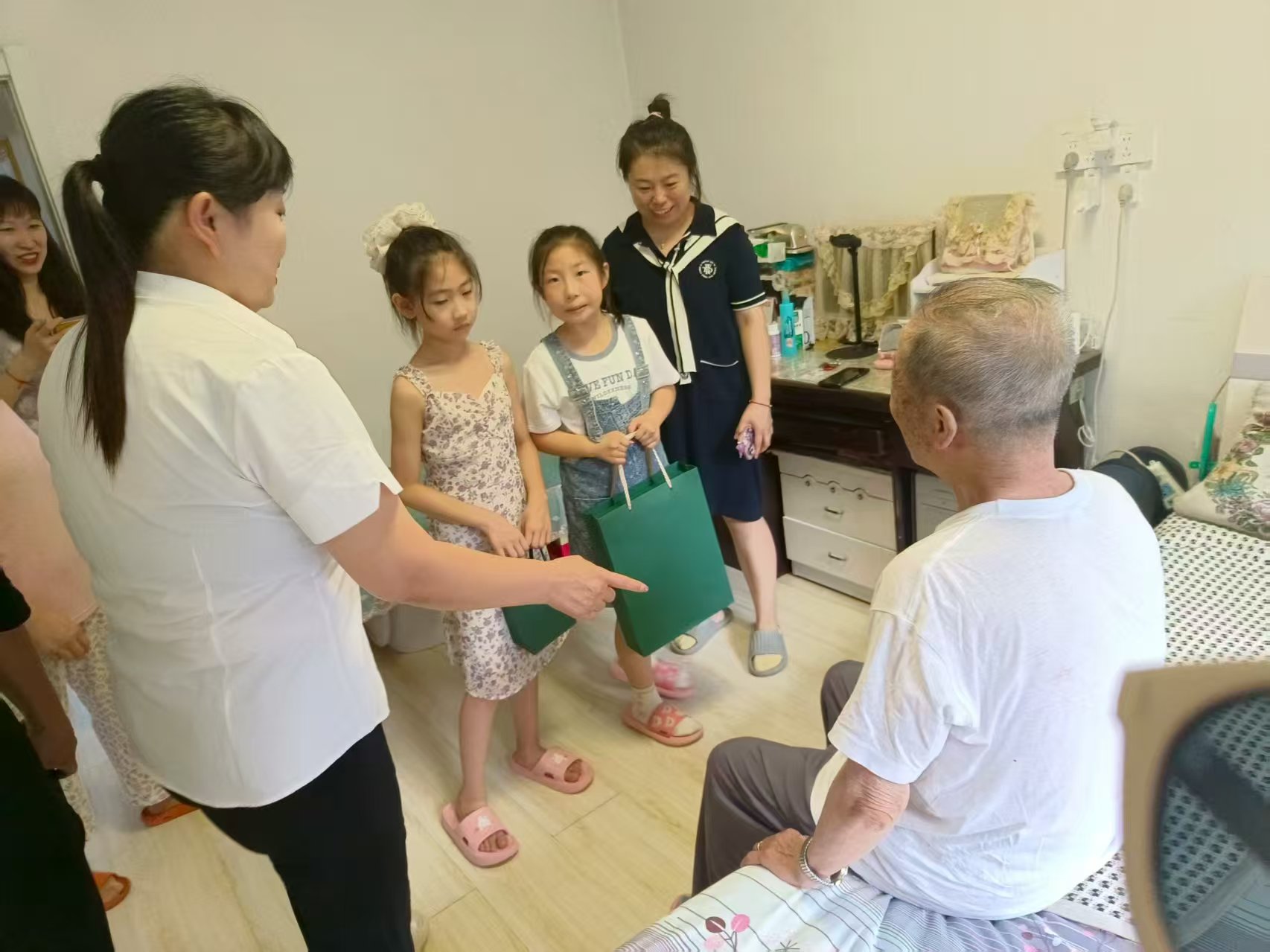 微信图片_20250728070310.jpg