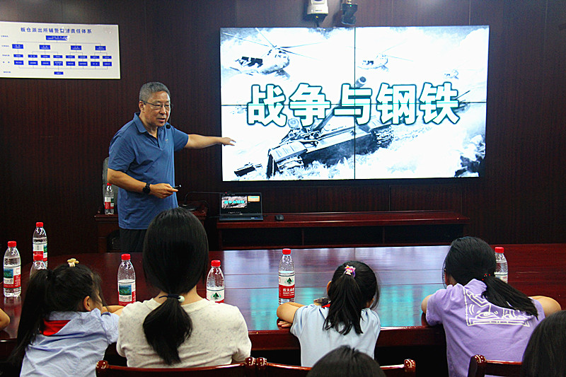 玄武湖街道关工委联合开展抗美援朝精神主题教育，引领青少年传承红色基因(5).jpg