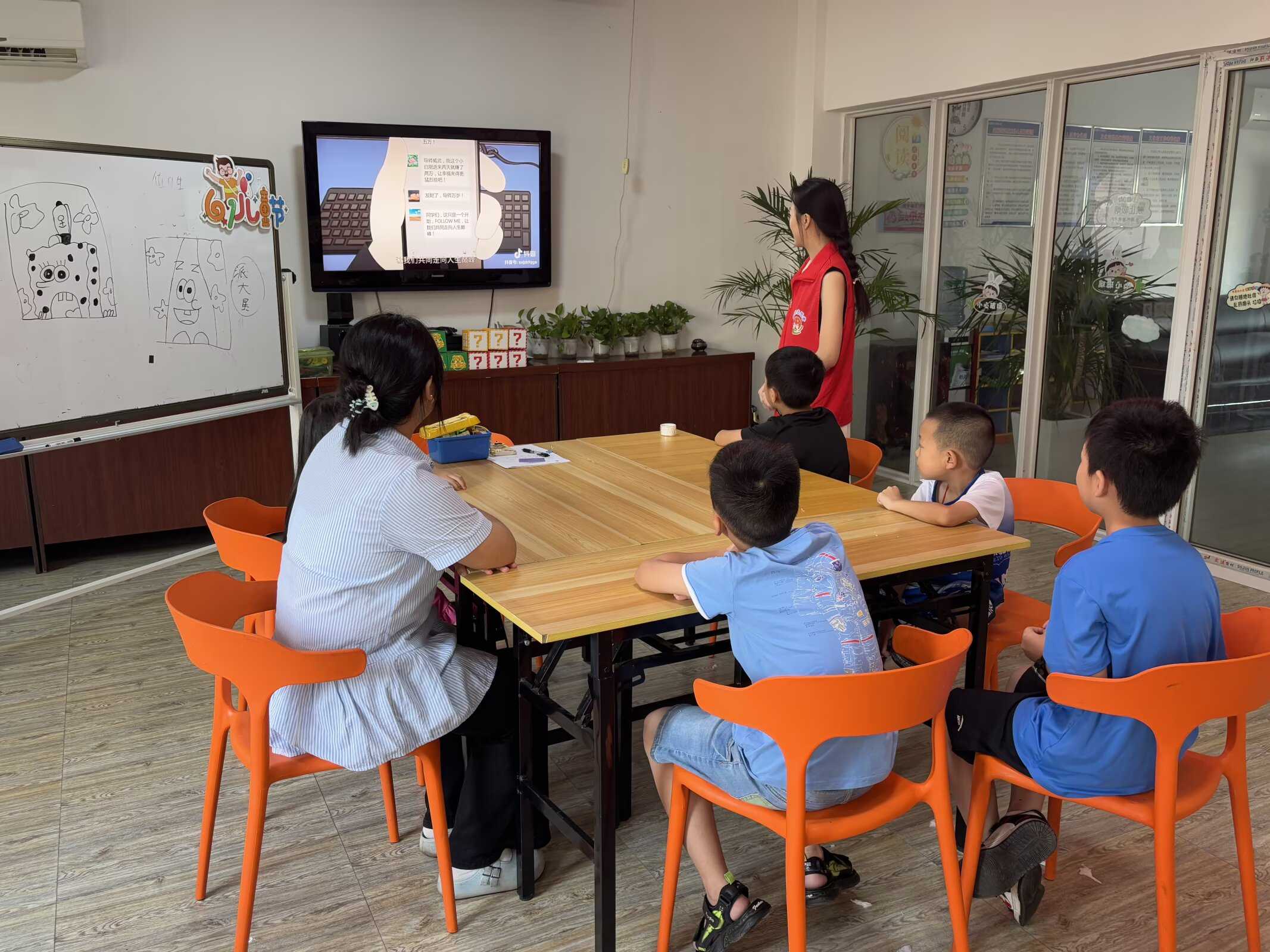 1753687153335777.jpg 东湖3.jpg