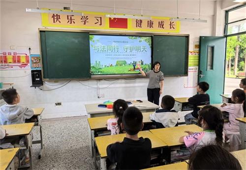 3d348c0b156ab079461ce71a4748b49f_看图王.jpg