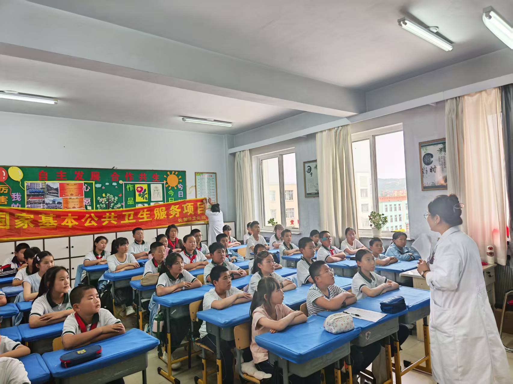 1779690429860976.jpg 长小控烟2.jpg