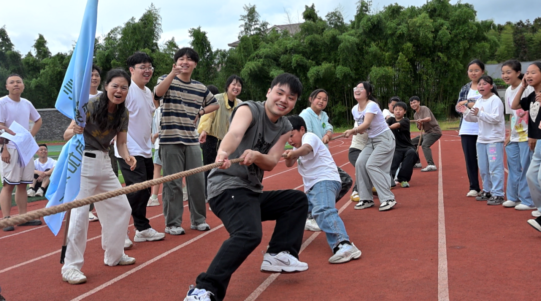 1779695308884746.png 拔河.png