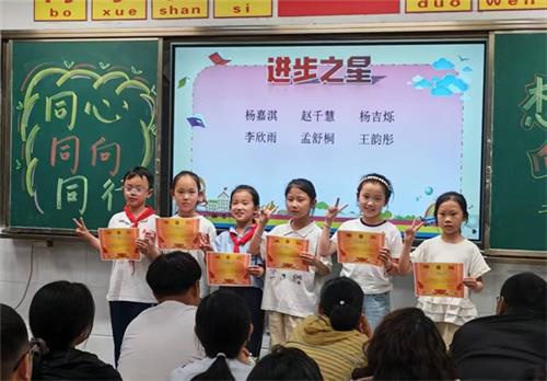 32efd372e63ff18eb8117a73b1d3995a_看图王.jpg